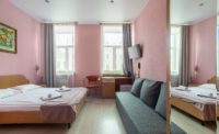 DOUBLE COMFORT WITH SOFA: superior double room with a double sofa bed in the center of St. Petersburg - Oktaviana Hotel 12