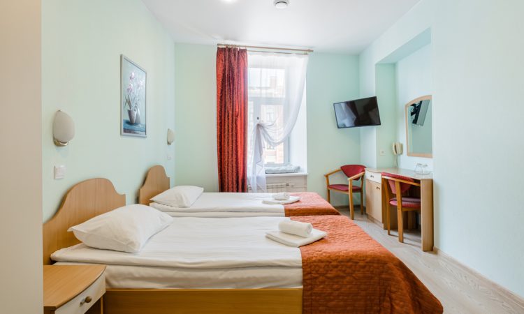 TWIN: double room with separate beds in the center of St. Petersburg - Oktaviana Hotel 2
